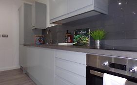 Stylish City Apartments - Leicester